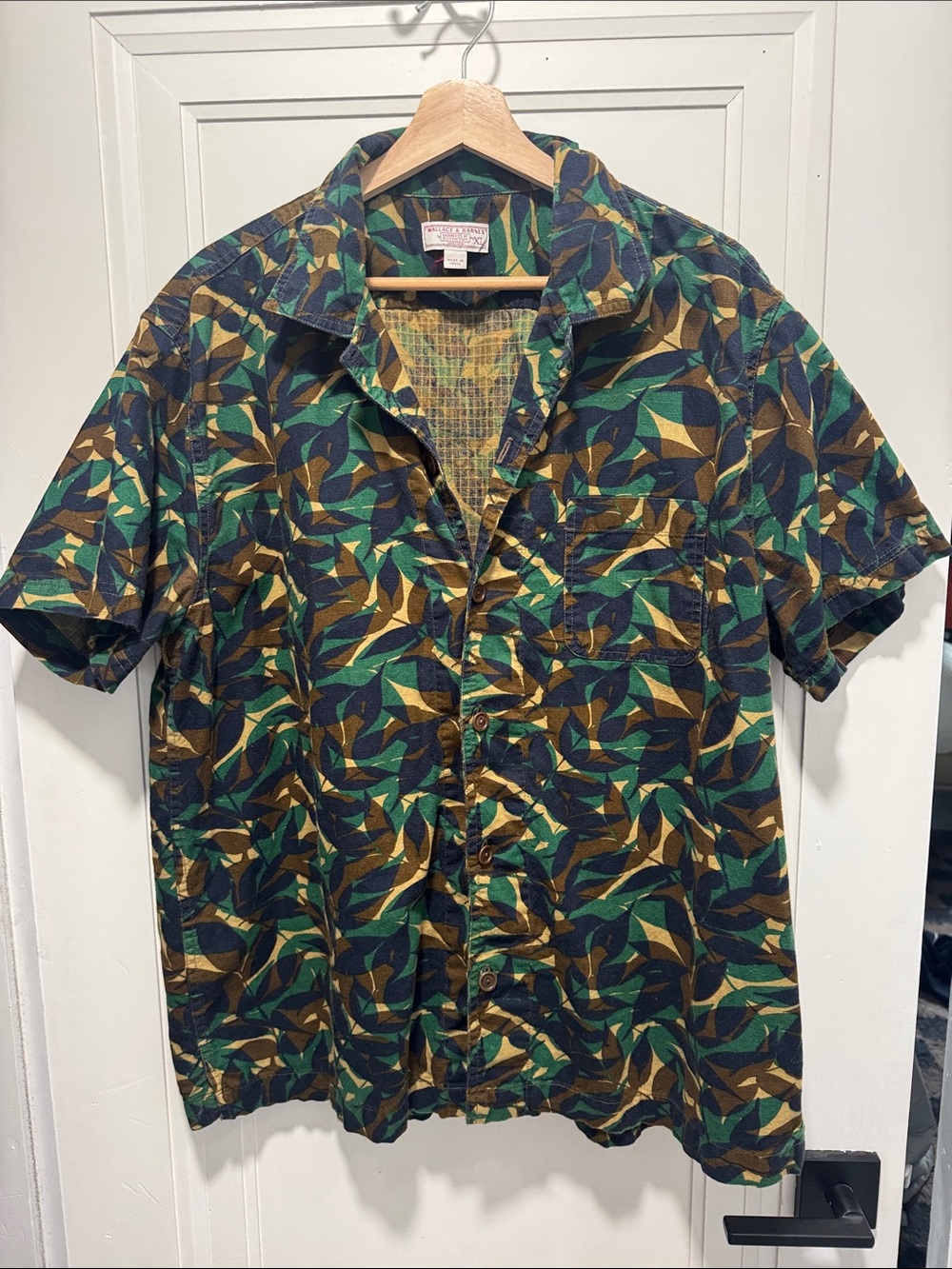 Wallace & Barnes Floral Camo Camp Collared Shirt - SZ XL
